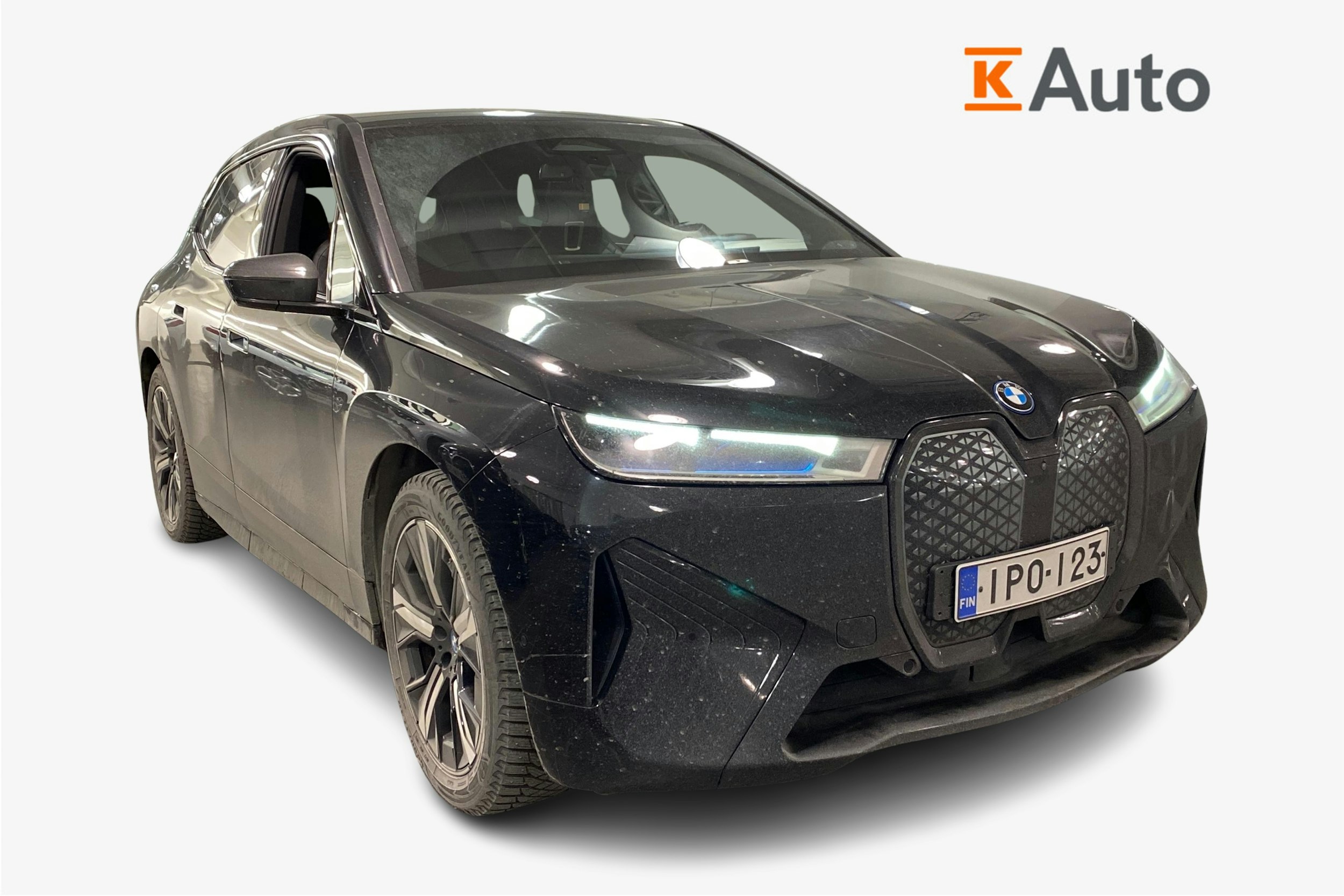 musta BMW iX 2020 kuva 1.