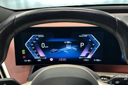 harmaa BMW iX 2021 kuva 16.