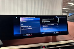 harmaa BMW iX 2021 kuva 22.