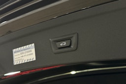 harmaa BMW iX 2021 kuva 37.