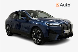 sininen BMW iX 2022 kuva 1.