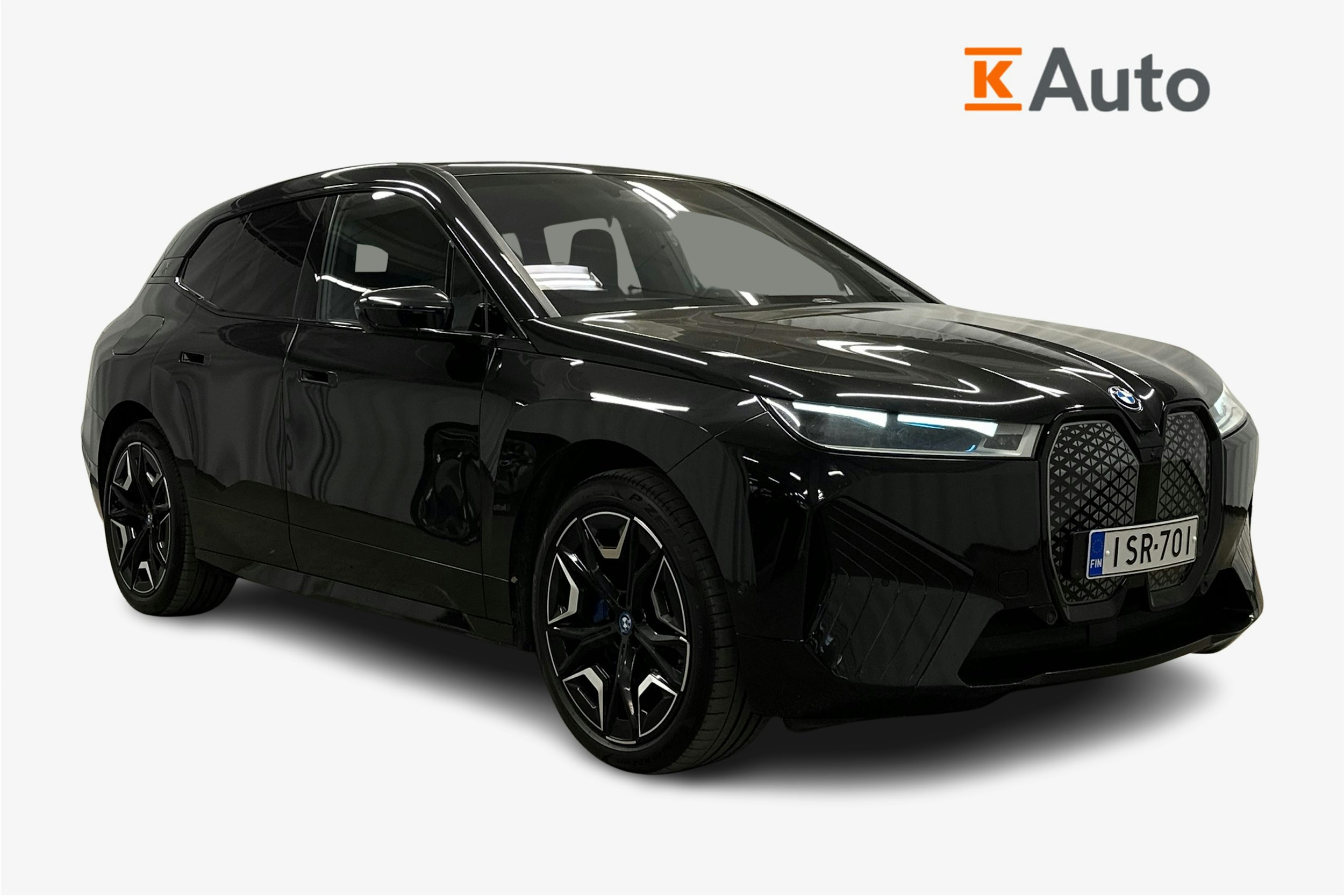 musta BMW iX 2022 kuva 1.
