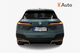 sininen BMW iX 2022 kuva 3.