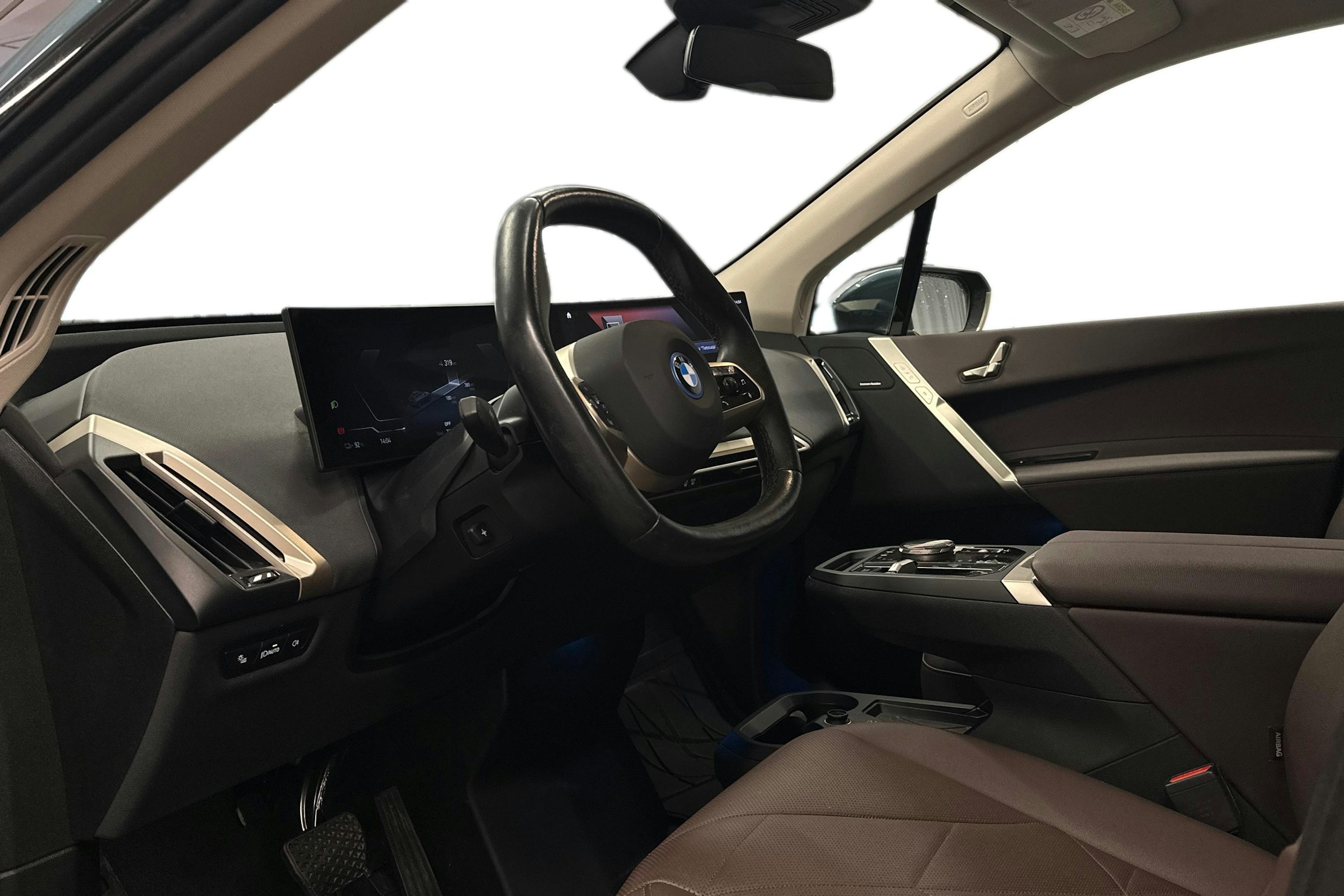sininen BMW iX 2022 kuva 6.