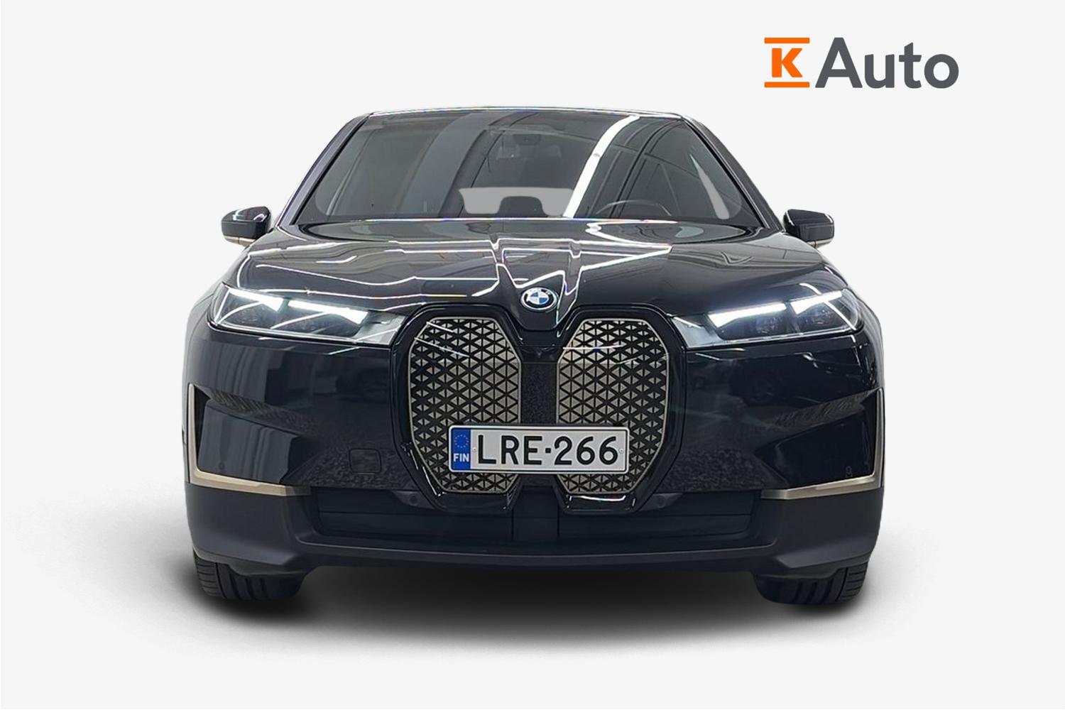BMW iX xDrive40 2022, kuva 4/43