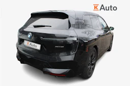 musta BMW iX 2022 kuva 2.