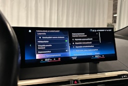 harmaa BMW iX 2023 kuva 25.