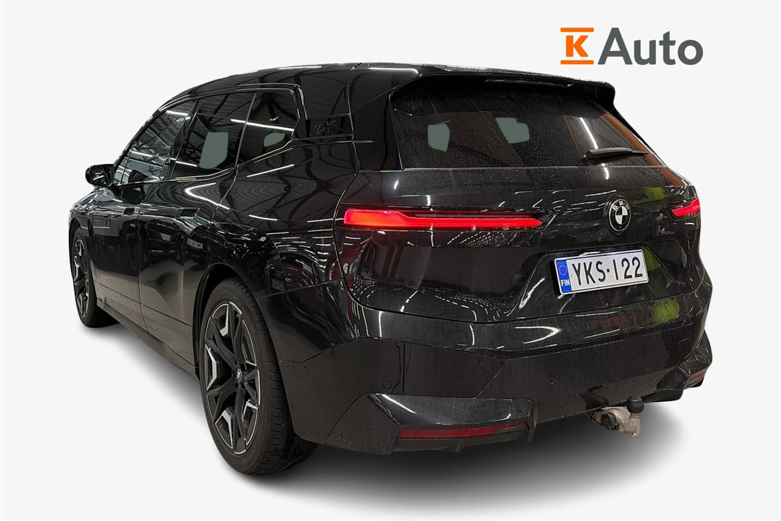 musta BMW iX 2022 kuva 2.