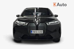 musta BMW iX 2022 kuva 4.