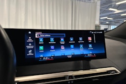 musta BMW iX 2022 kuva 19.