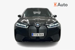 musta BMW iX 2023 kuva 4.