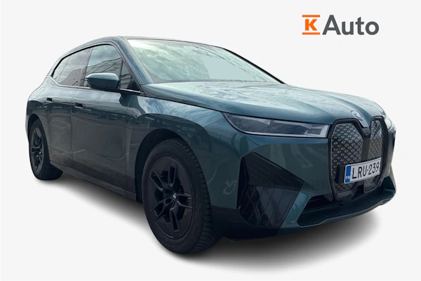 BMW iX xDrive50 Fully Charged