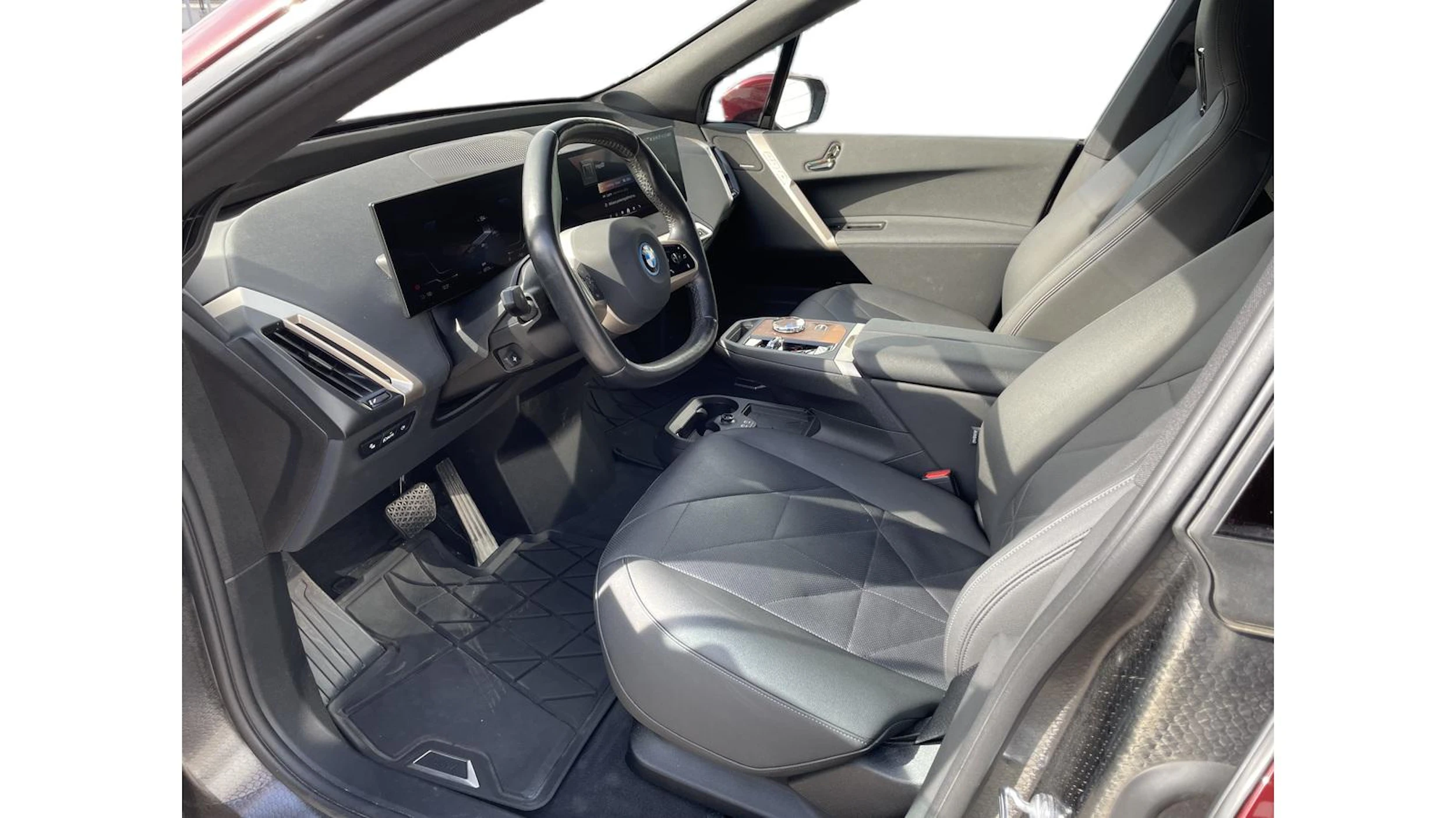 met. punainen BMW iX 2023 kuva 4.