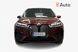 punainen BMW iX 2023 kuva 5.