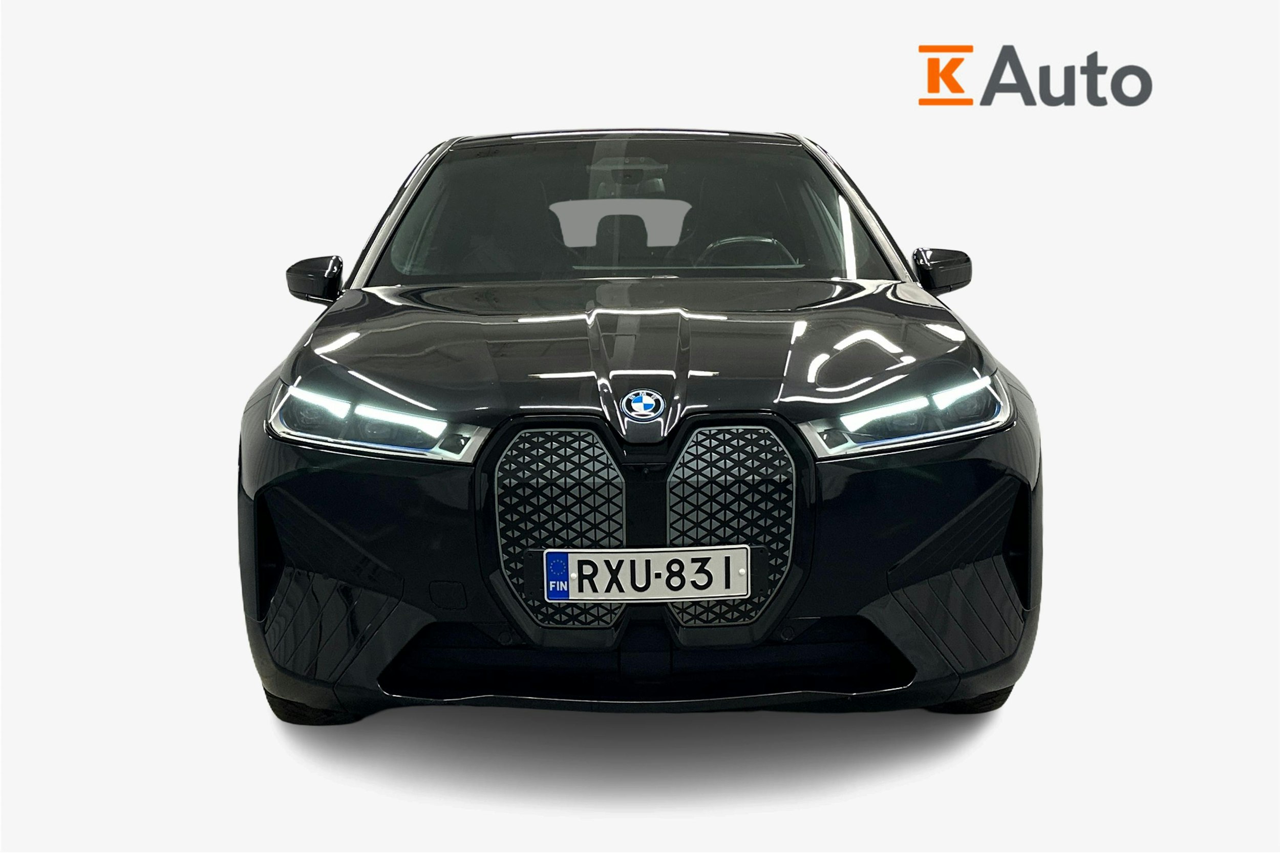 musta BMW iX 2023 kuva 5.