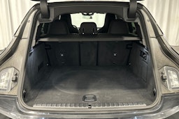 musta BMW iX 2023 kuva 14.