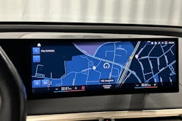 musta BMW iX 2023 kuva 26.