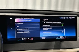 musta BMW iX 2023 kuva 29.