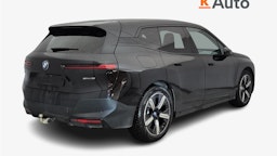 met. musta BMW iX 2024 kuva 2.