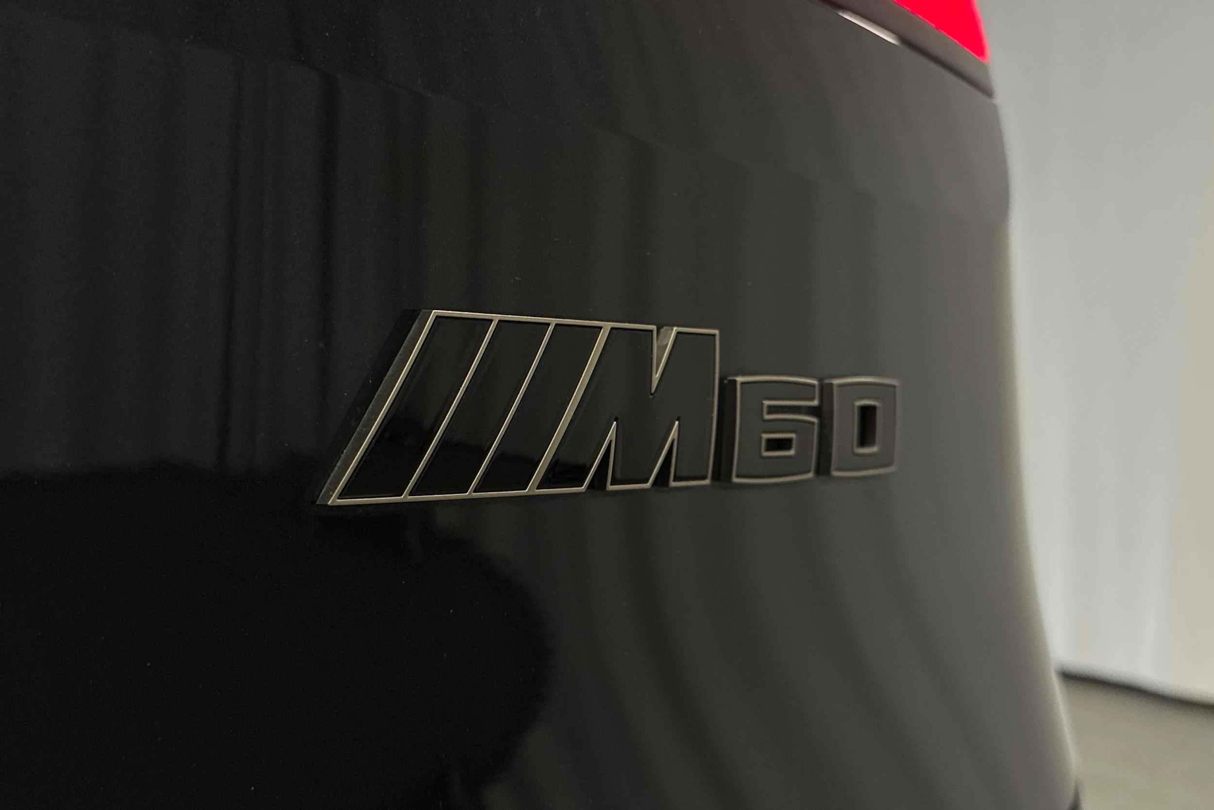 musta BMW ix M60 2024 kuva 39.