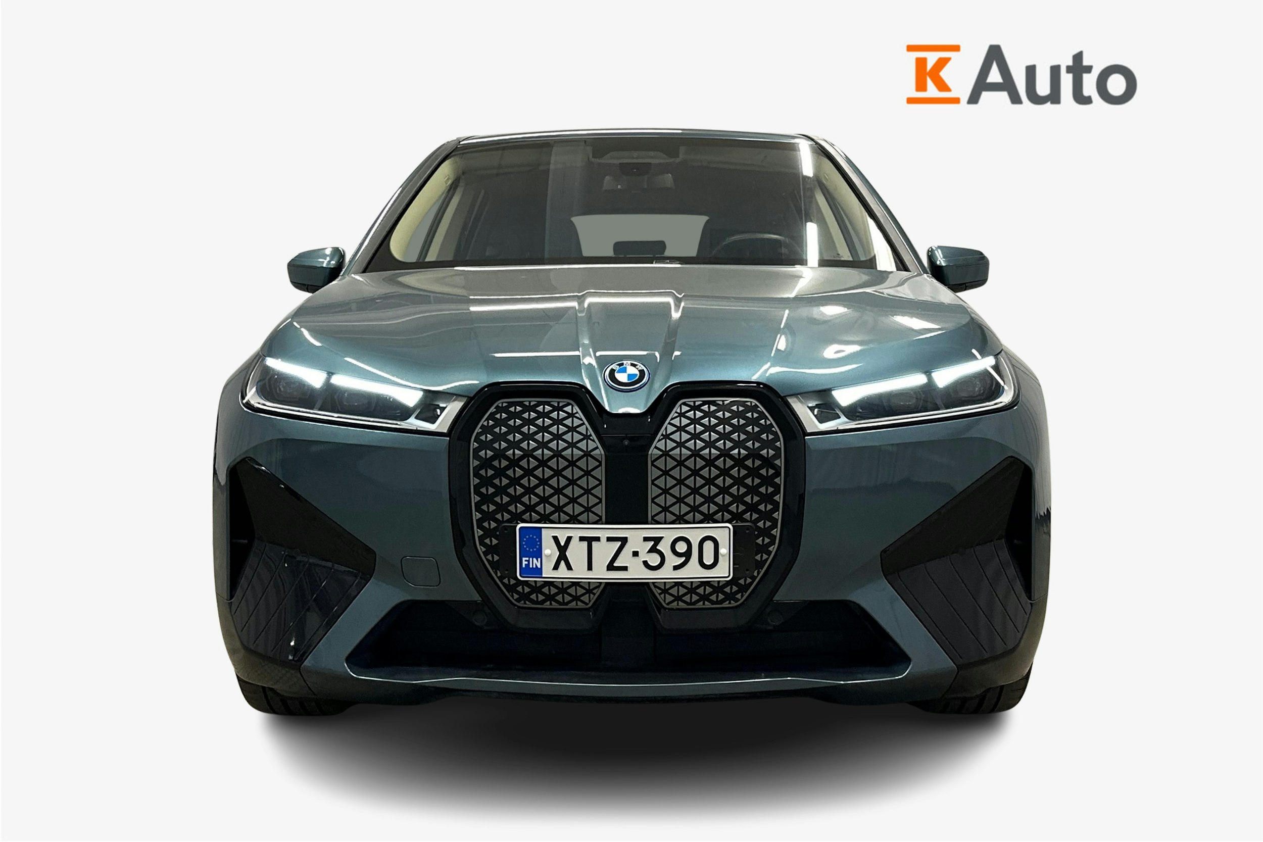 sininen BMW iX 2024 kuva 5.