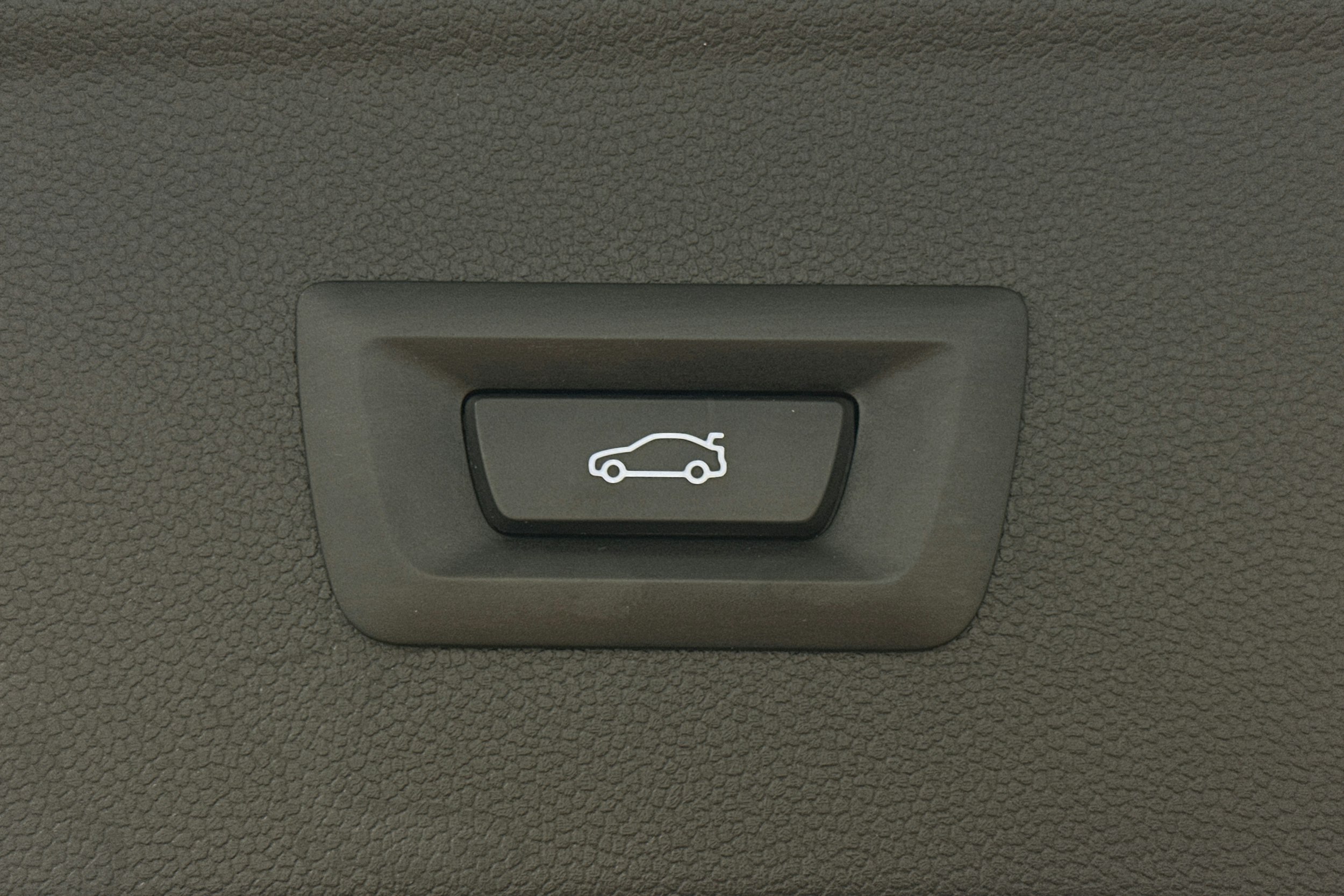 sininen BMW iX 2024 kuva 15.
