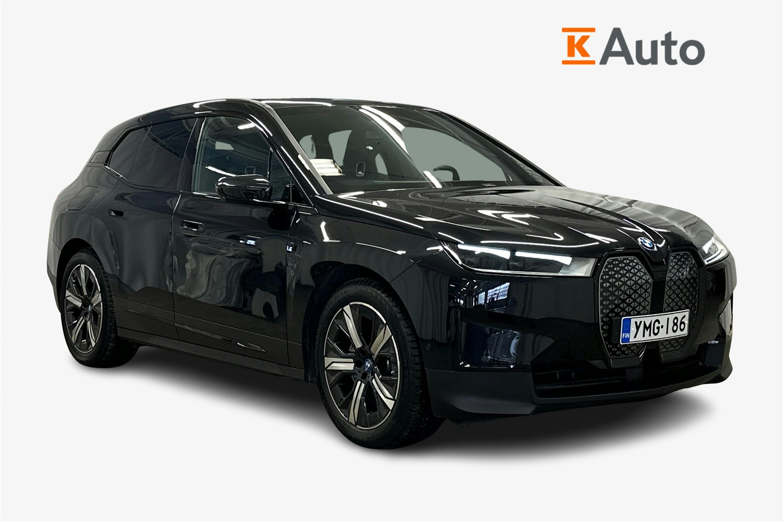 musta BMW iX 2024 kuva 1.