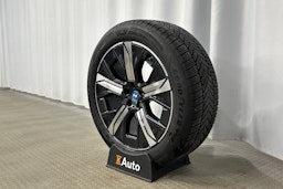musta BMW iX 2024 kuva 13.