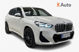 valkoinen BMW iX1 2023 kuva 1.