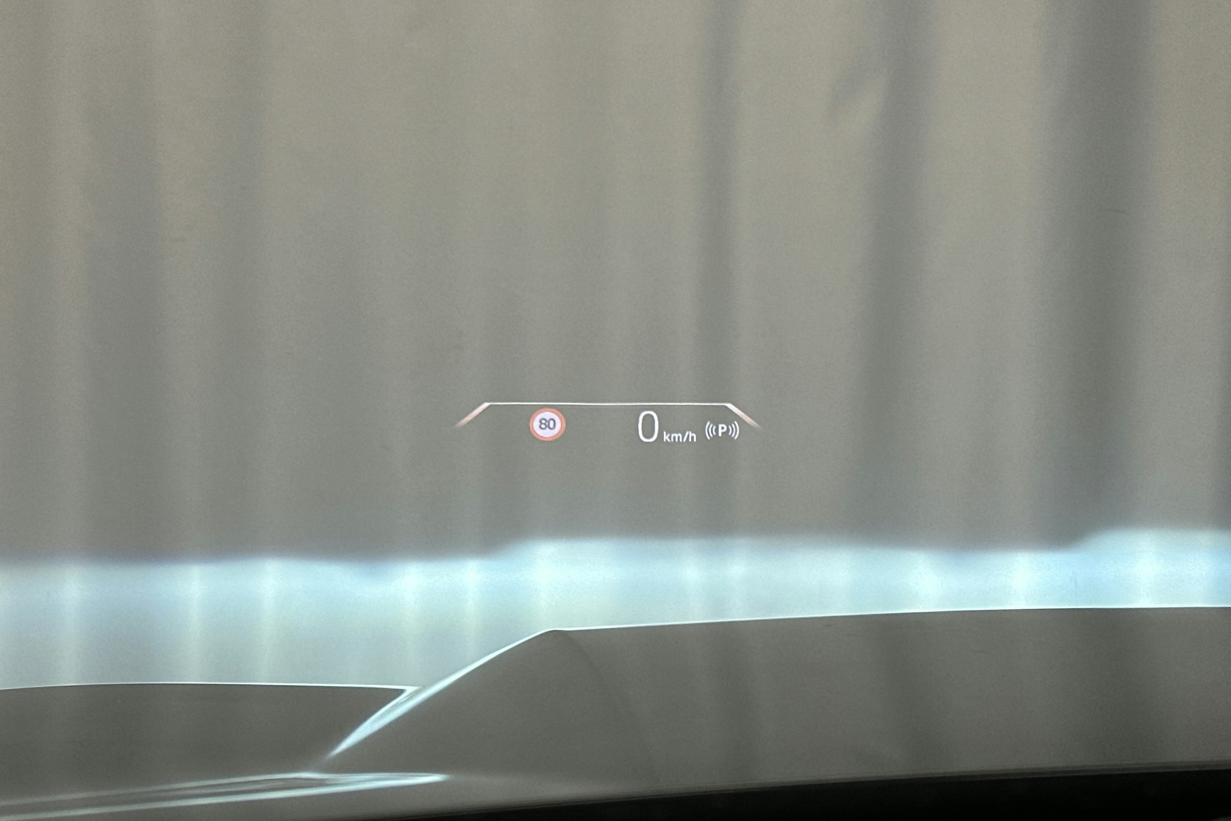 musta BMW iX1 2023 kuva 33.