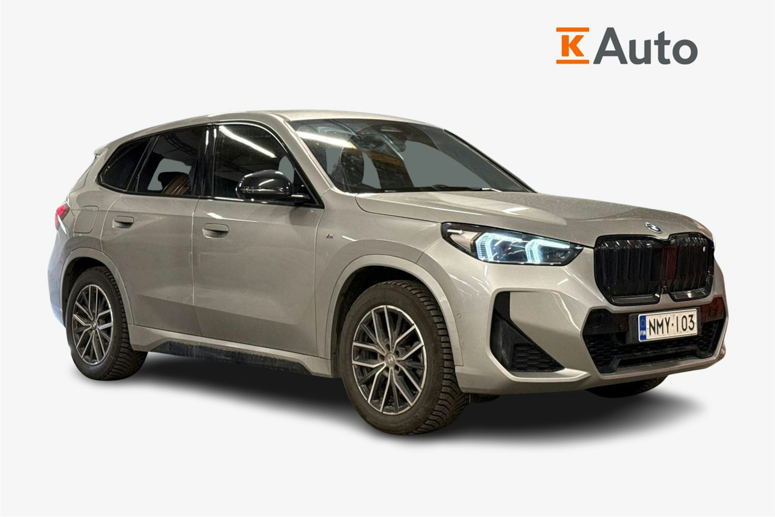 BMW iX1