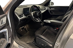 hopea BMW iX1 2023 kuva 3.