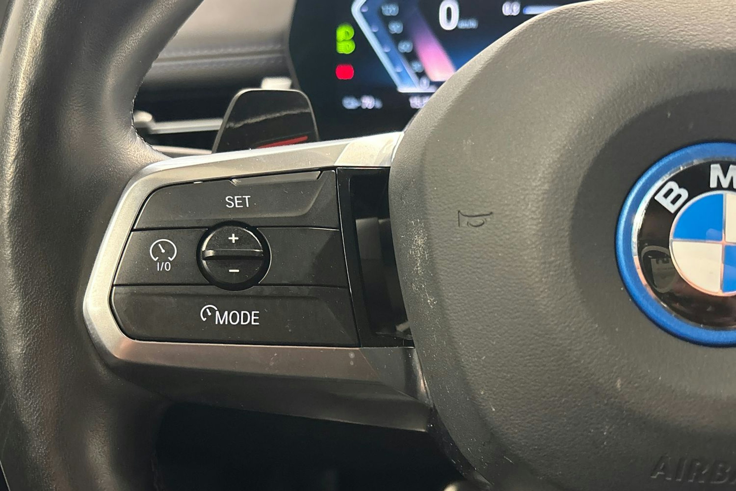 hopea BMW iX1 2023 kuva 17.