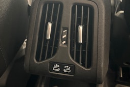 hopea BMW iX1 2023 kuva 35.