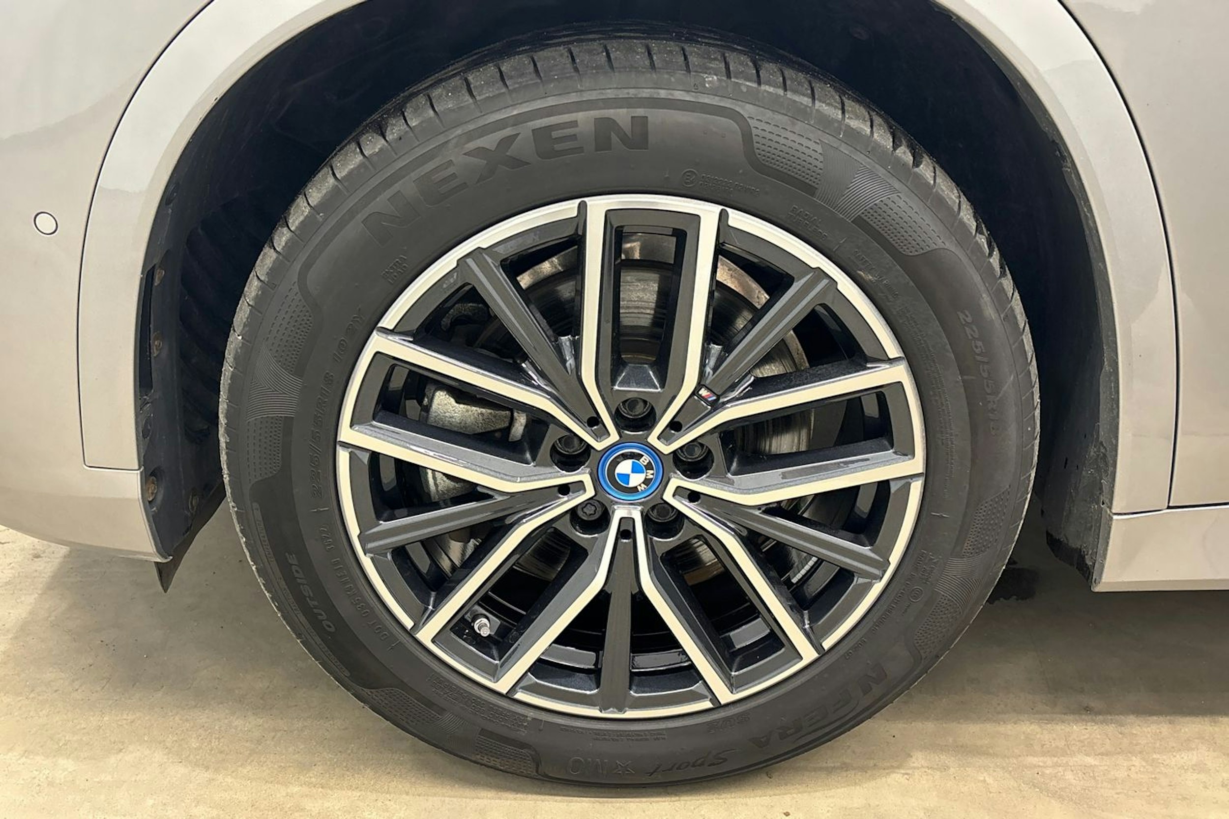 hopea BMW iX1 2023 kuva 38.