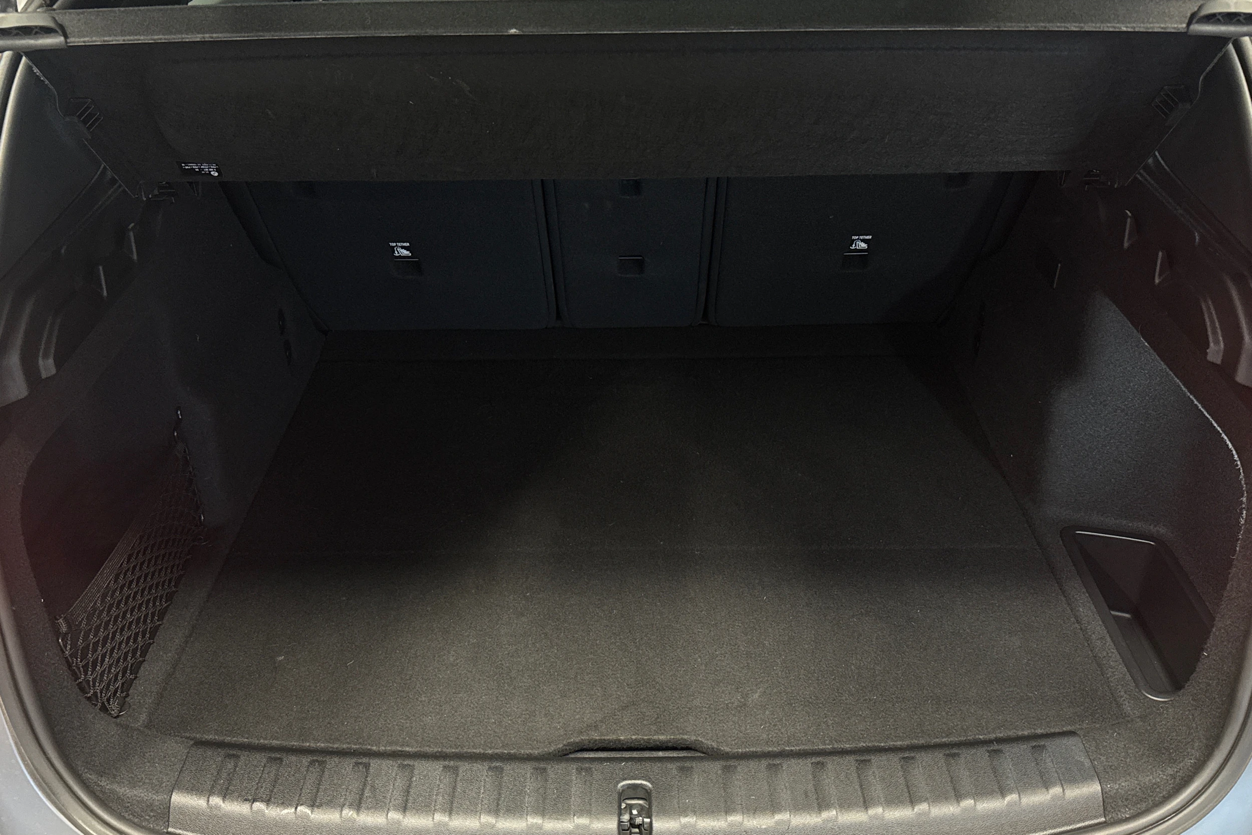 harmaa BMW iX1 2023 kuva 5.