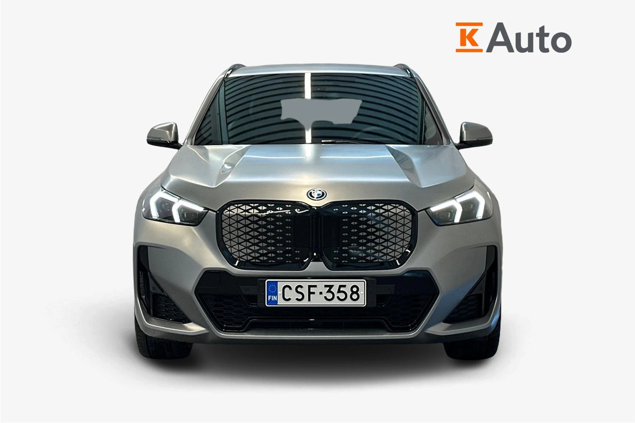 harmaa BMW iX1 2025 kuva 4.