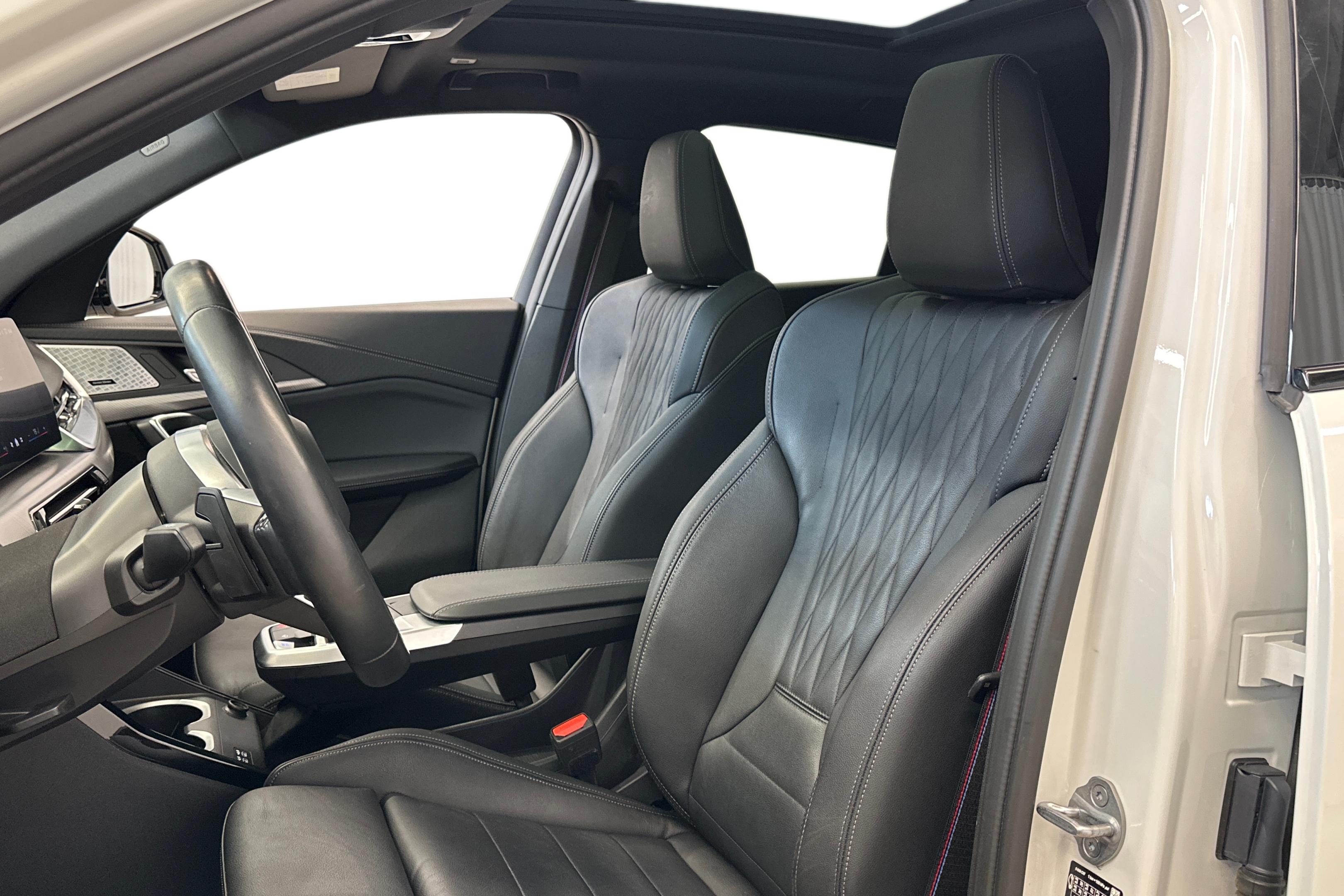 BMW iX2 2024, kuva 6/30