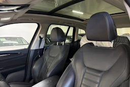 harmaa BMW iX3 2021 kuva 4.