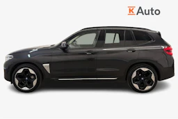 harmaa BMW iX3 2021 kuva 5.