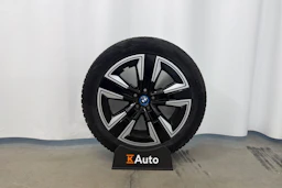harmaa BMW iX3 2021 kuva 11.