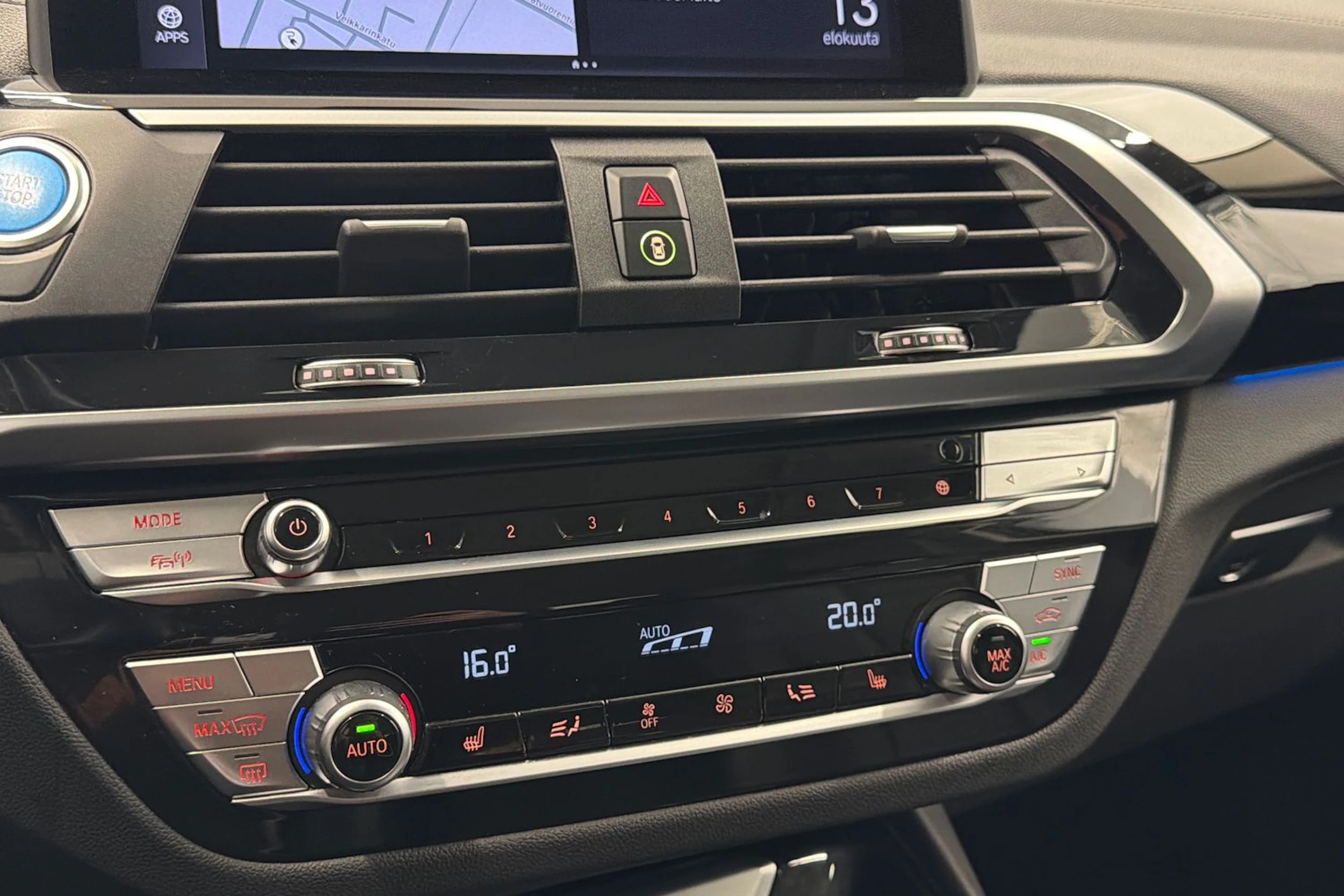 harmaa BMW iX3 2021 kuva 24.