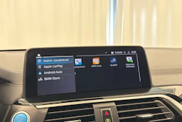 harmaa BMW iX3 2021 kuva 30.