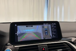 harmaa BMW iX3 2021 kuva 32.