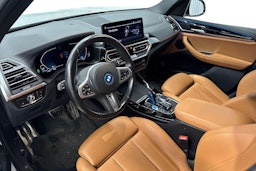 harmaa BMW iX3 2022 kuva 3.