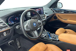 harmaa BMW iX3 2022 kuva 6.