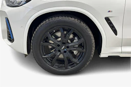 harmaa BMW iX3 2022 kuva 9.