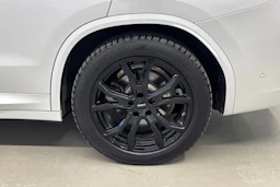 harmaa BMW iX3 2022 kuva 10.