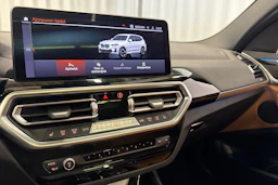 harmaa BMW iX3 2022 kuva 14.