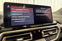 harmaa BMW iX3 2022 kuva 34.